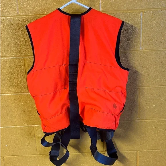 Hunter Safety System tree stand harness - Picture 10 of 11